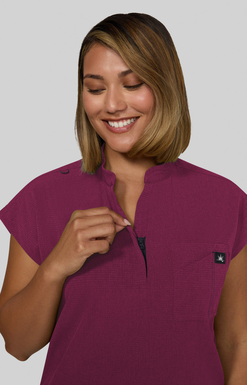 COLOR:Vino
