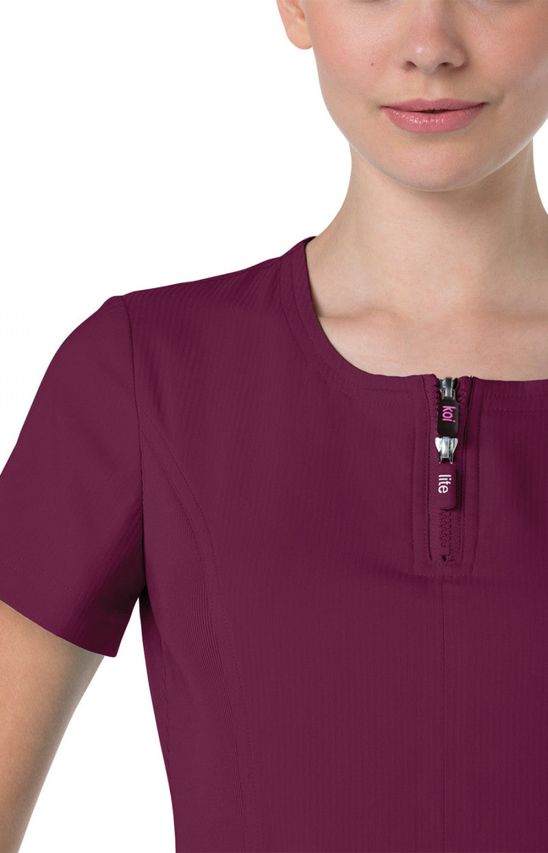 COLOR:Vino