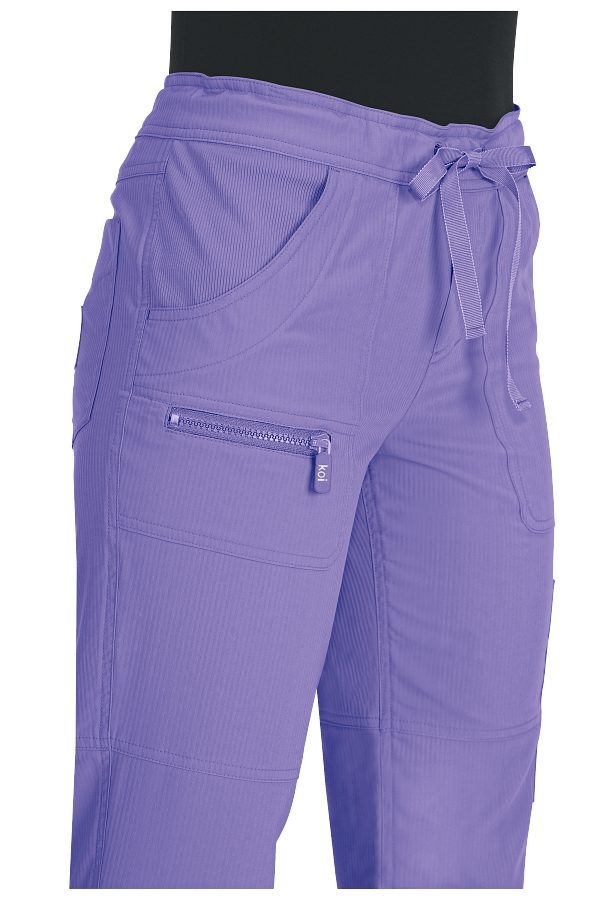 Pantalón Clínico Mujer 721 Koi Lite · Peace Pant, color French Lavender - Uniformes Clínicos Sami
