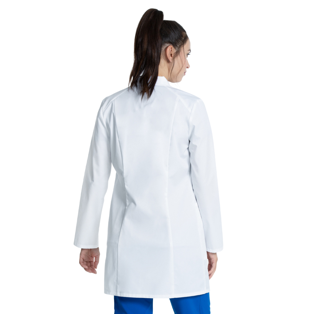 Bata clínica mujer Cherokee Blanca CK452, detalle 2 - Uniformes Clínicos Sami