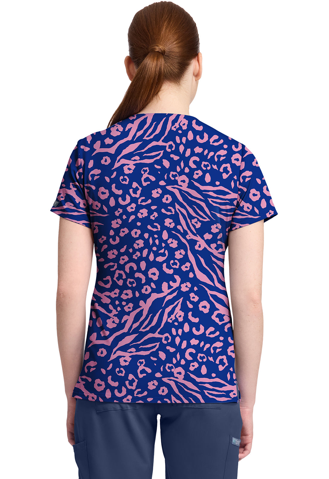 Polera clínica mujer Med Couture Estampada TTSN MC632, detalle 3 - Uniformes Clínicos Sami
