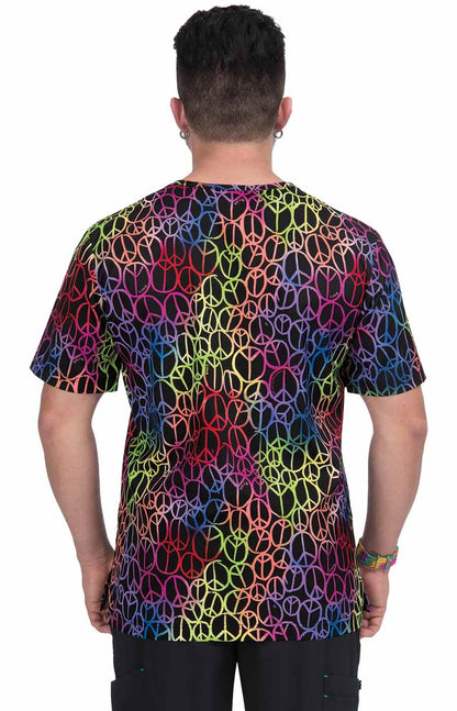 Polera Clínica Mujer 1067PR Koi Basics Casey Top estampado Pride Peace and Happiness