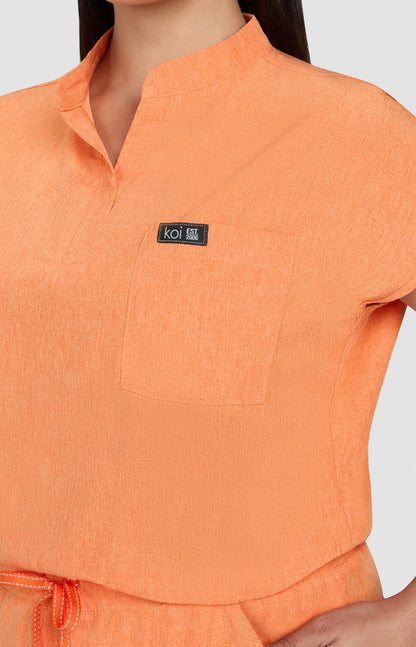 COLOR:Heather Apricot