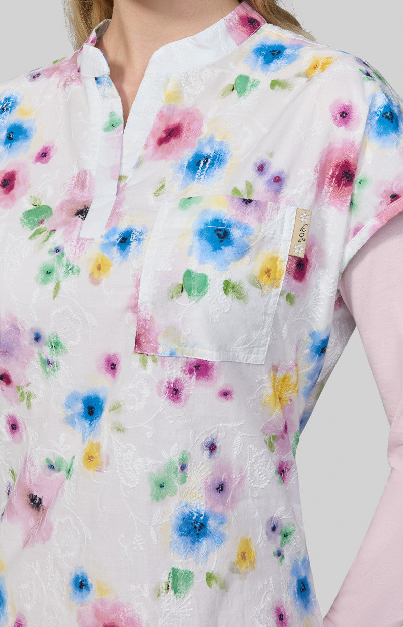 COLOR:Big Blooms Embroidery