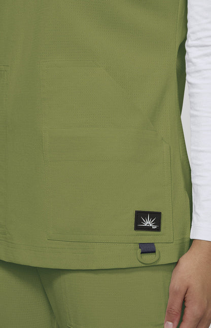 COLOR:Martini Olive