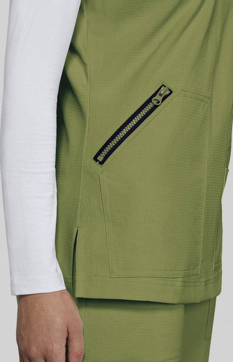 COLOR:Martini Olive
