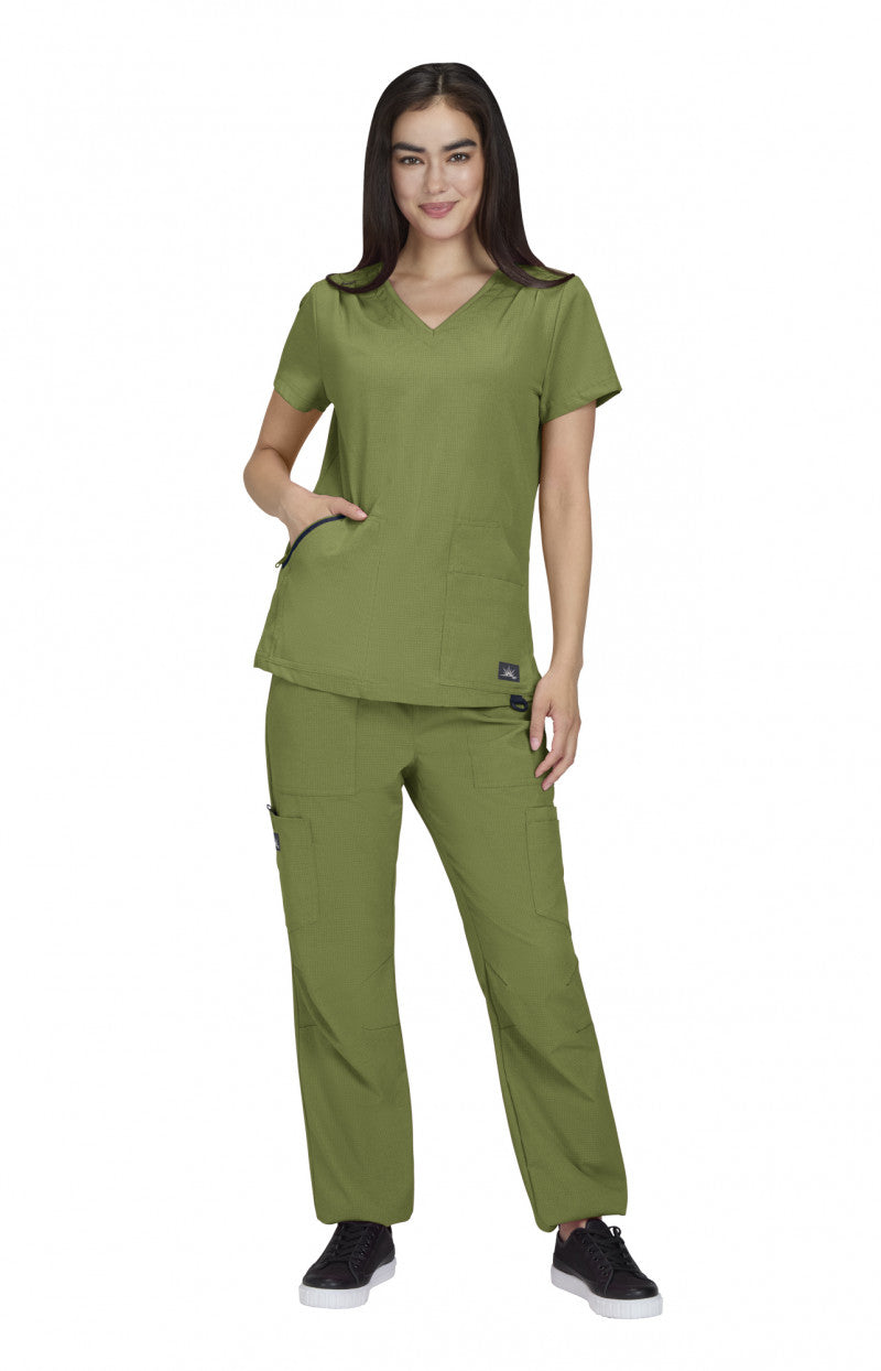 COLOR:Martini Olive