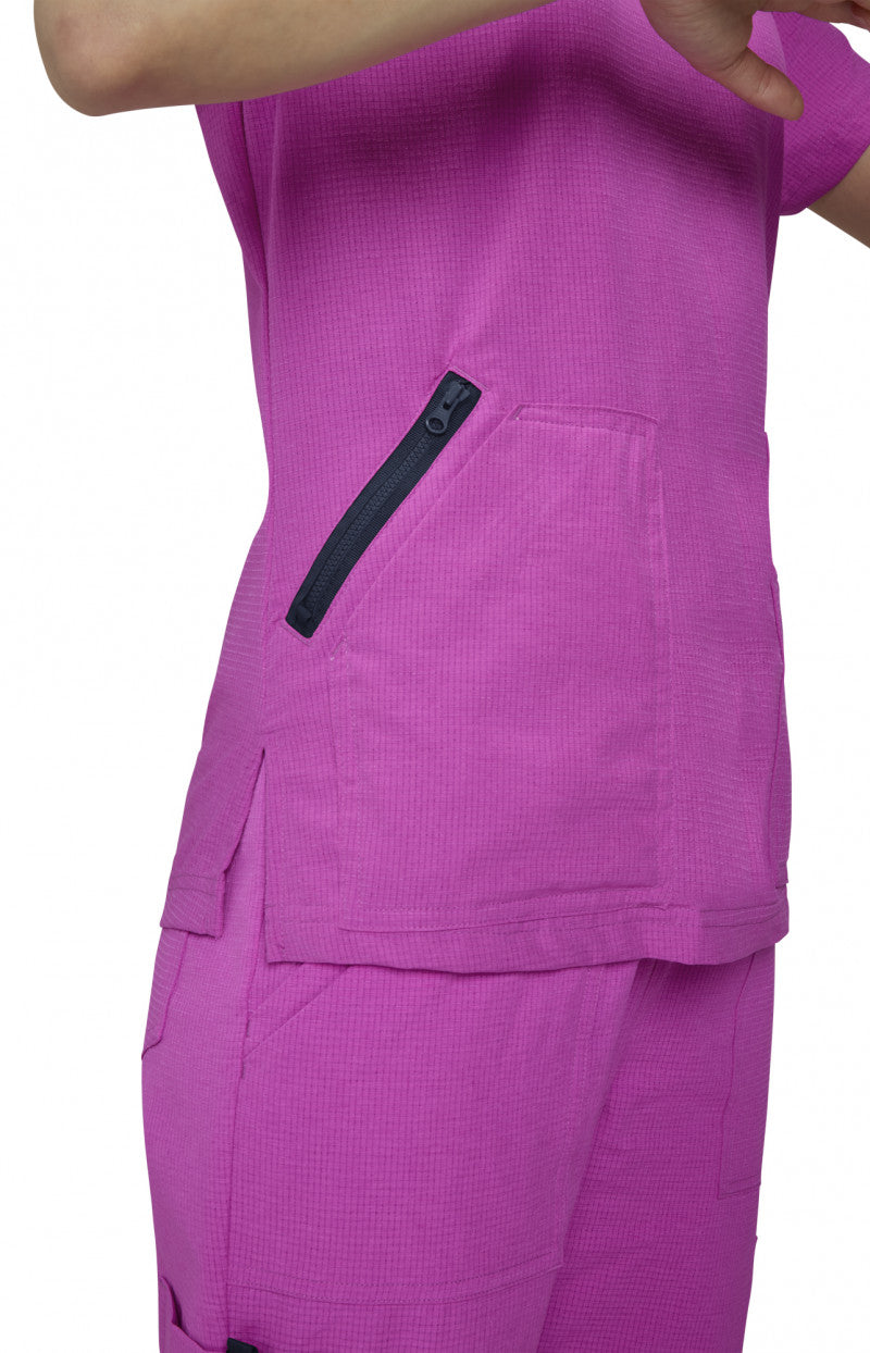 COLOR:Hibiscus Pink
