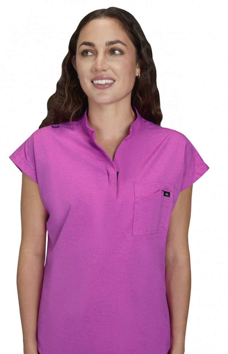 Top Clínico Mujer 1131-199  Rosa Hibisco Solís x Koi Catrin