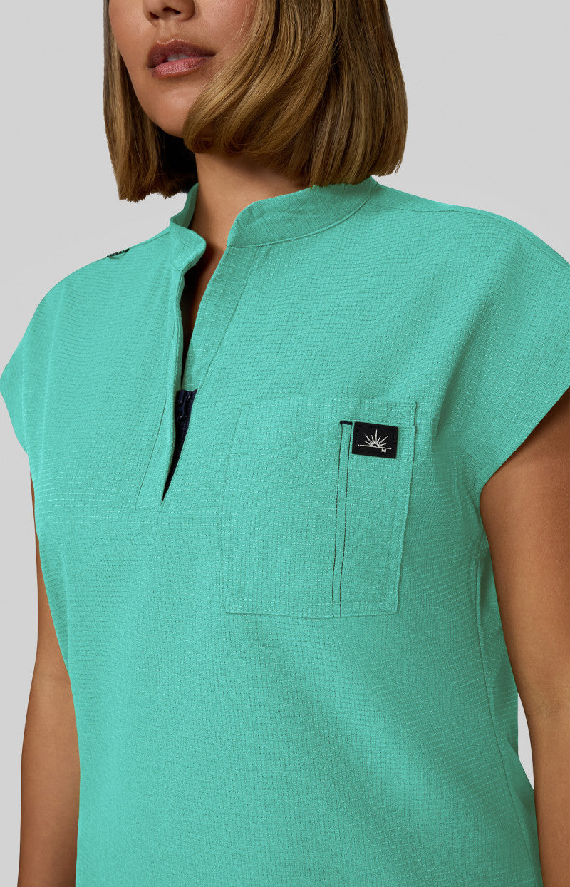 COLOR:Sea Green