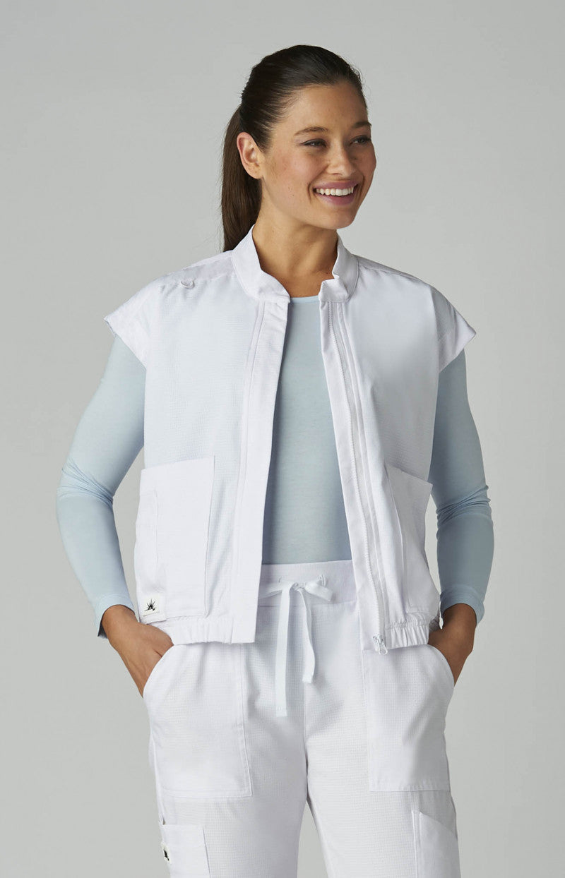 COLOR:White