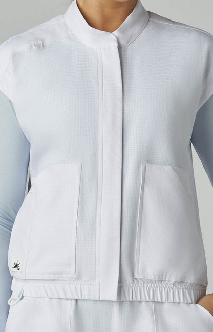 COLOR:White