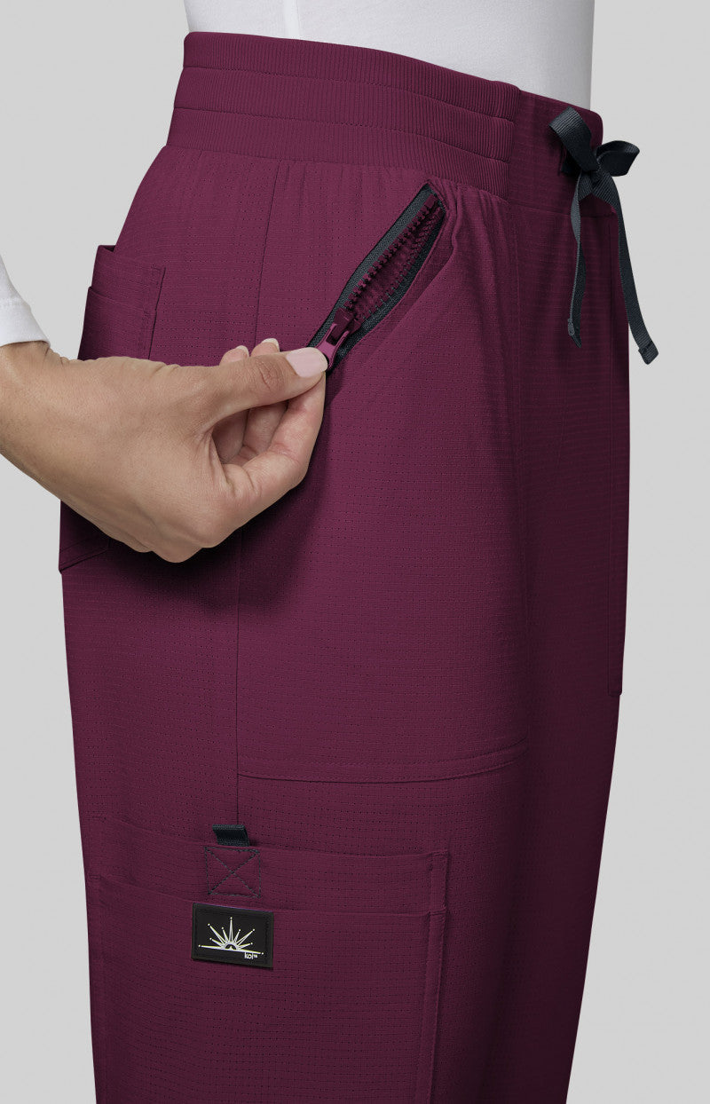 COLOR:Vino