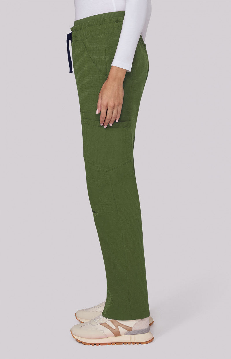 COLOR:Martini Olive