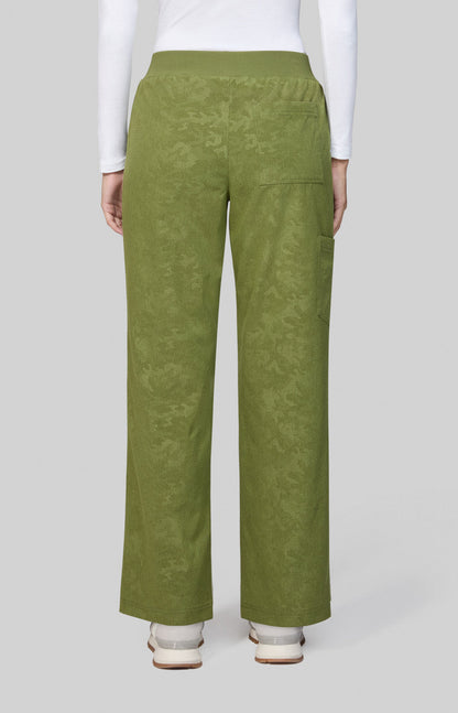COLOR:Camo Martini Olive