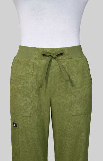 COLOR:Camo Martini Olive