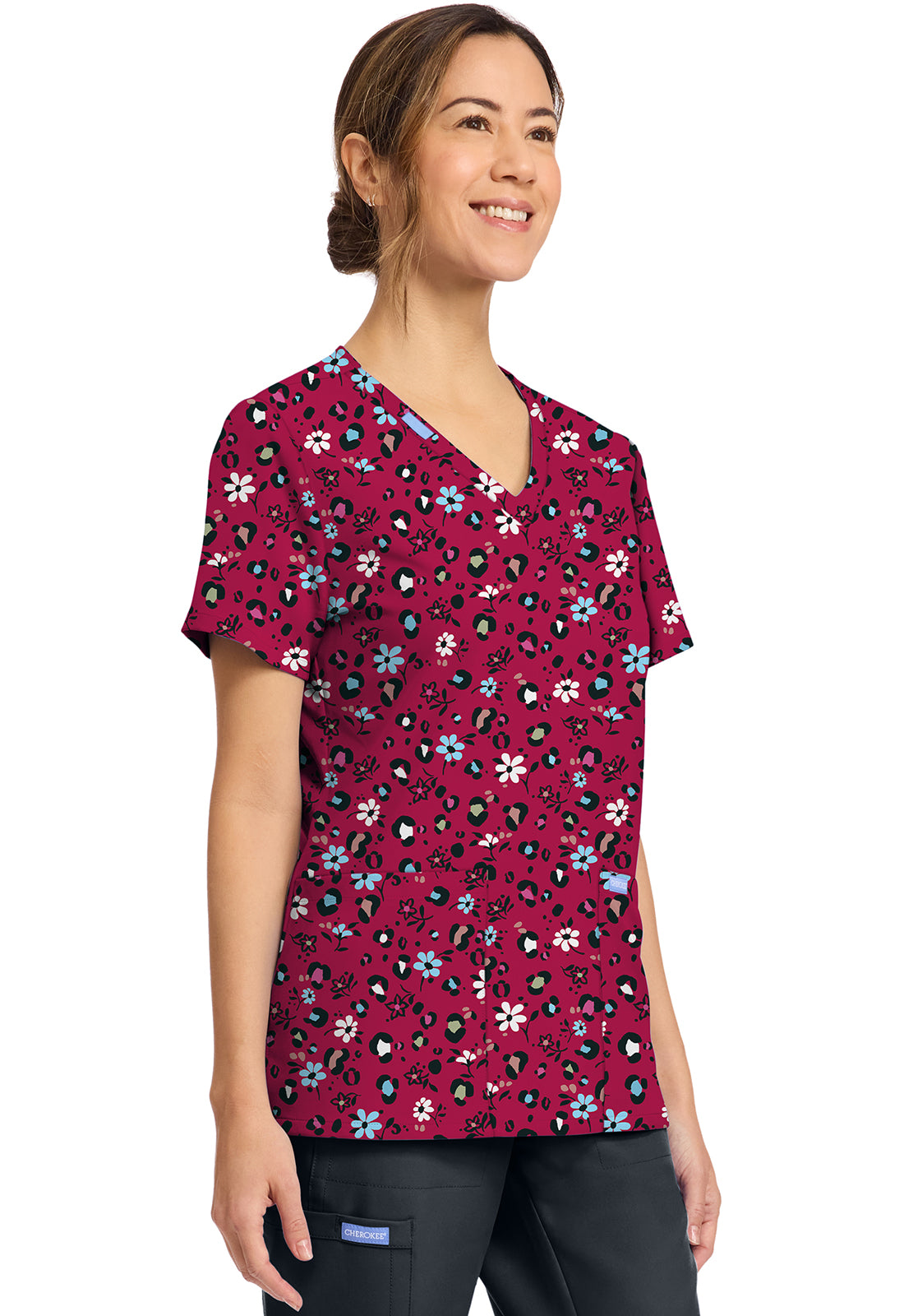 Polera Clínica Mujer Estampada Ck856 WLDI Cherokee Ultra