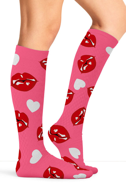 COLOR:Kiss Me