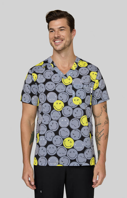 COLOR:Smiling All Around