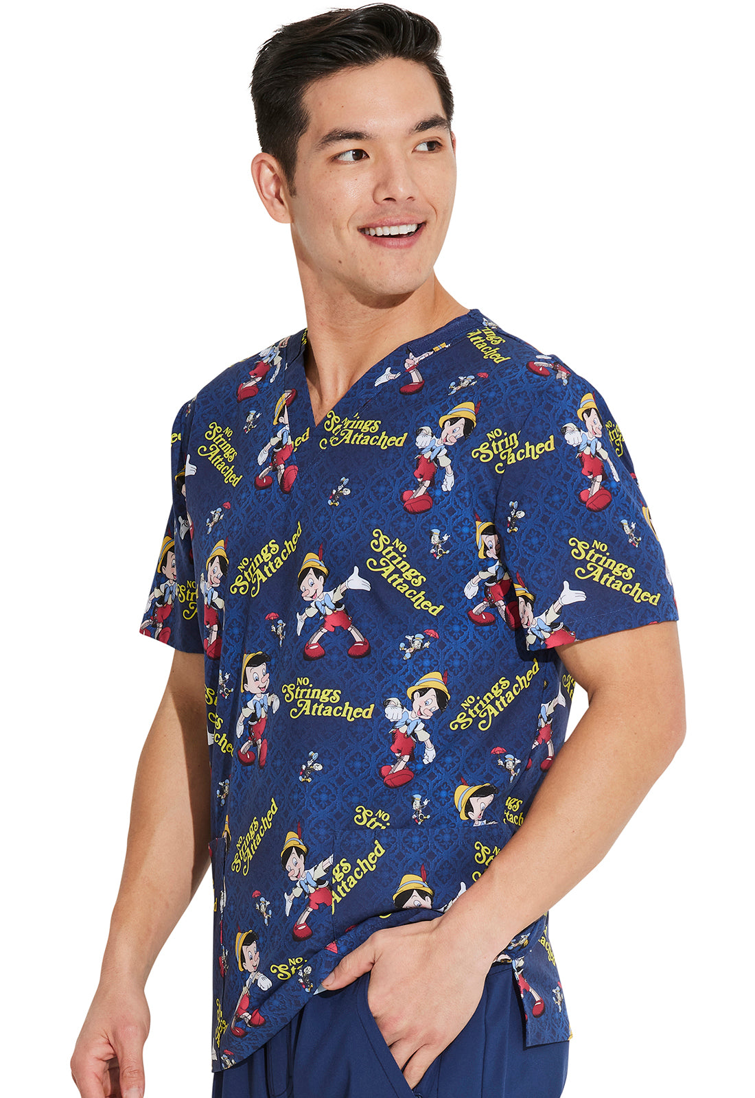 Polera Clínica Disney Hombre TF740 PINS Estampado Pinocho Tooniforms