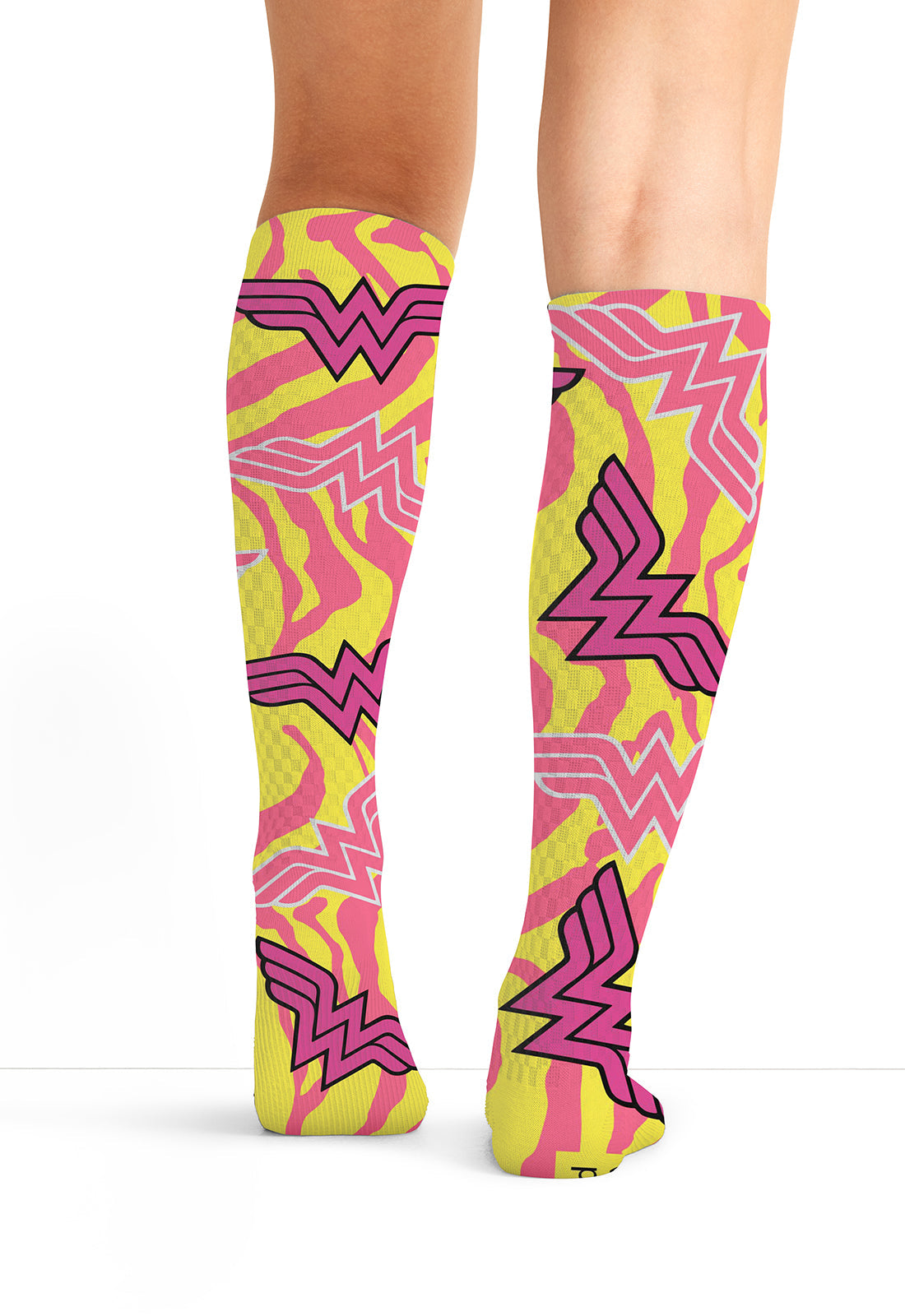 COLOR:Wonderfully Wild