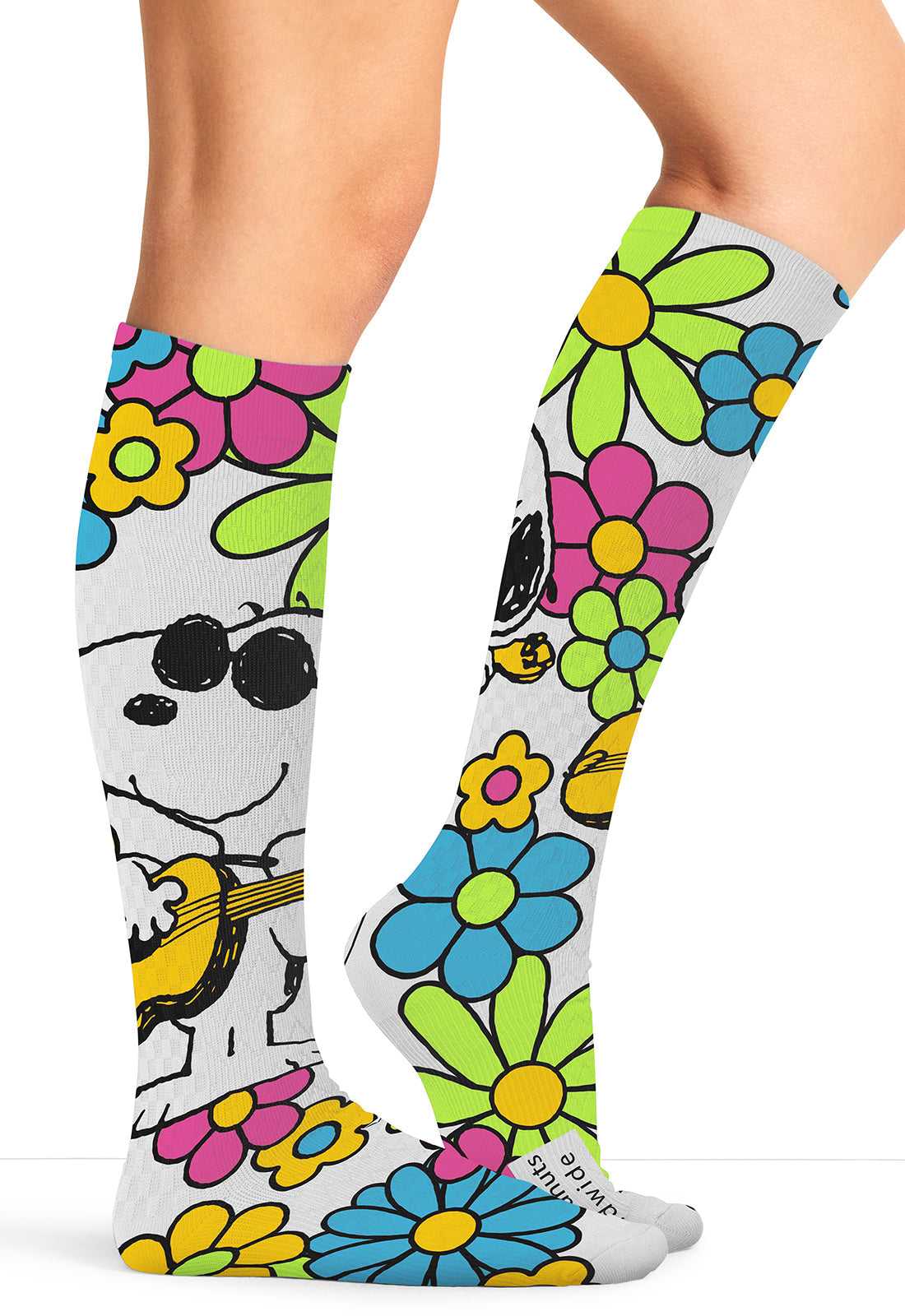 COLOR:Snoopy Grooves