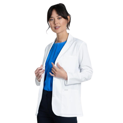 Bata clínica mujer Cherokee Blanca CK451, detalle 2 - Uniformes Clínicos Sami