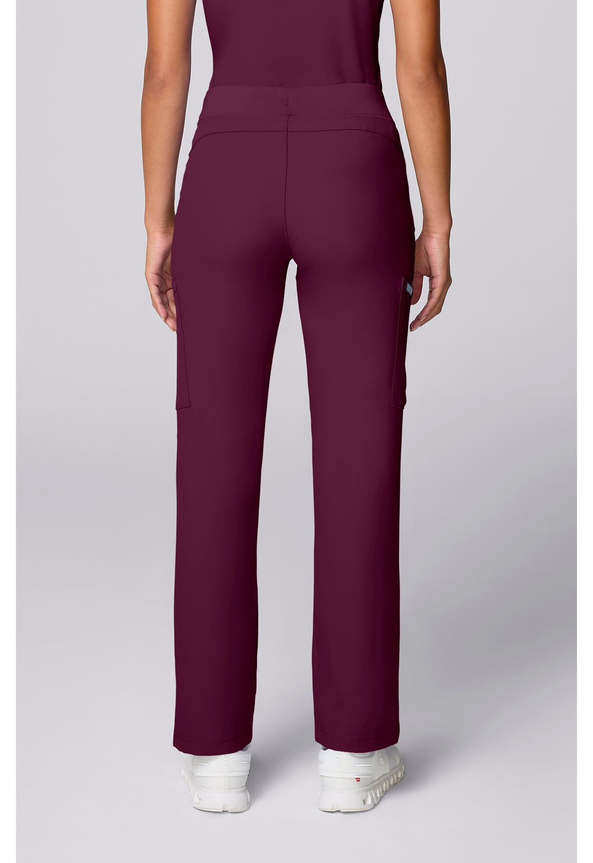 COLOR:burdeo