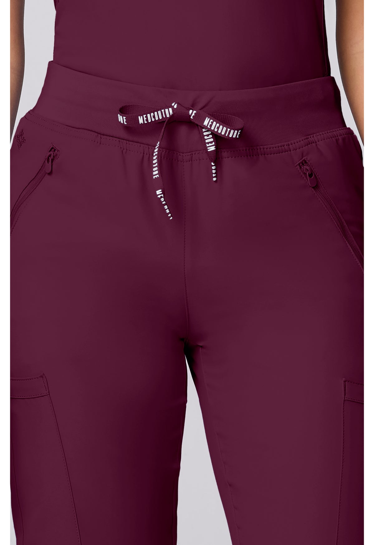 COLOR:burdeo