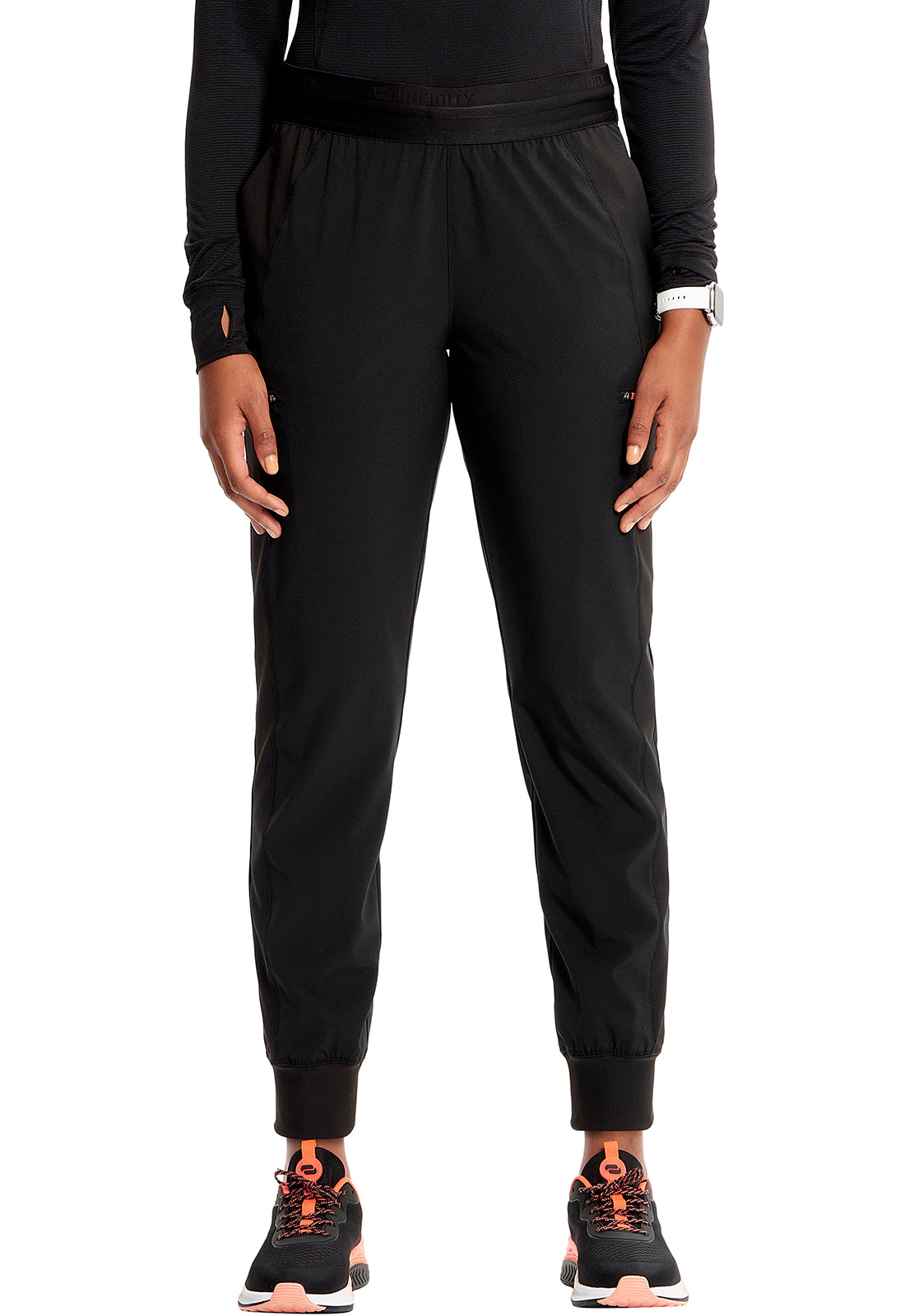 Pantalón clínico mujer negro Cherokee Infinity IN122a GNR8 - Uniformes Clínicos Sami