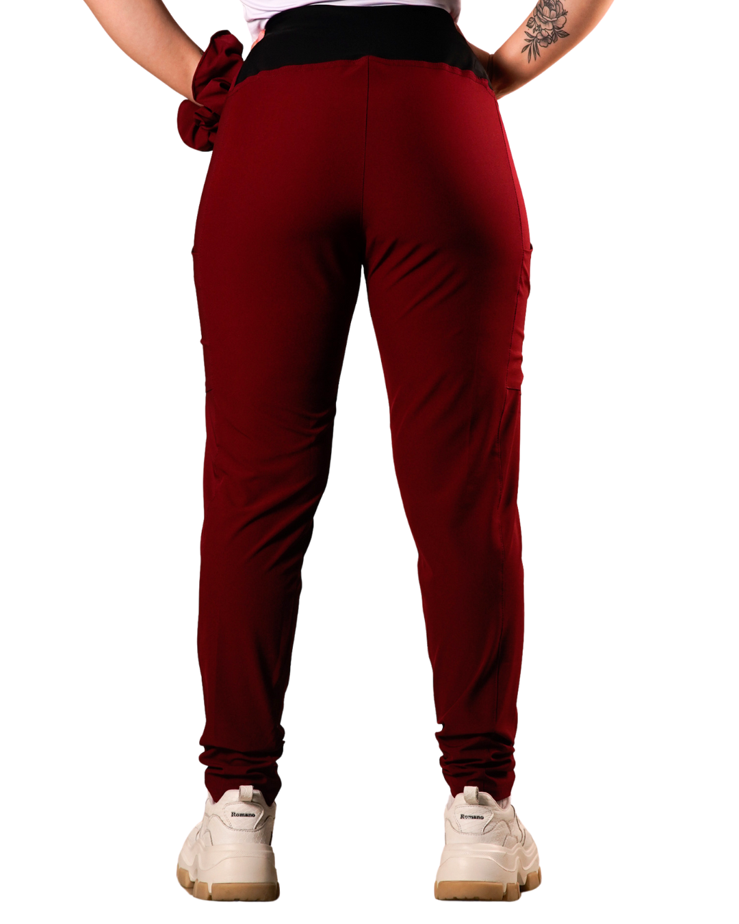 Pantalón clínico mujer Vino Valere Flex 5022, vista trasera - Uniformes Clínicos Sami