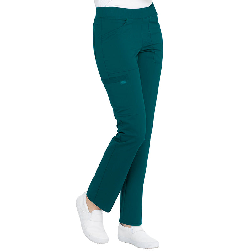 Pantalón Mujer Caribean DK135 Dickies, detalle 3 - Uniformes Clínicos Sami