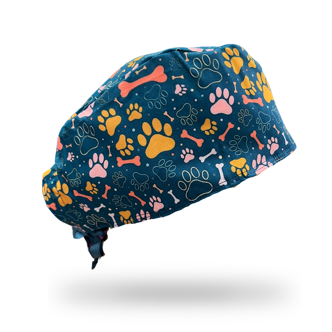 Gorro clínico hombre estampado patitas veterinario - Uniformes Clínicos Sami
