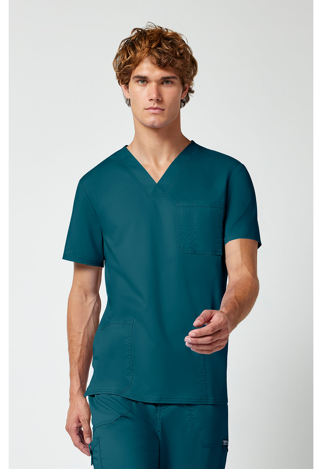 Polera clínica hombre Cherokee Revolution Workwear WW670, detalle 7 - Uniformes Clínicos Sami