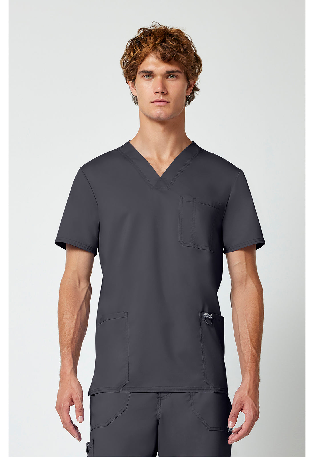 Polera clínica hombre Cherokee Revolution Workwear WW670, detalle 8 - Uniformes Clínicos Sami
