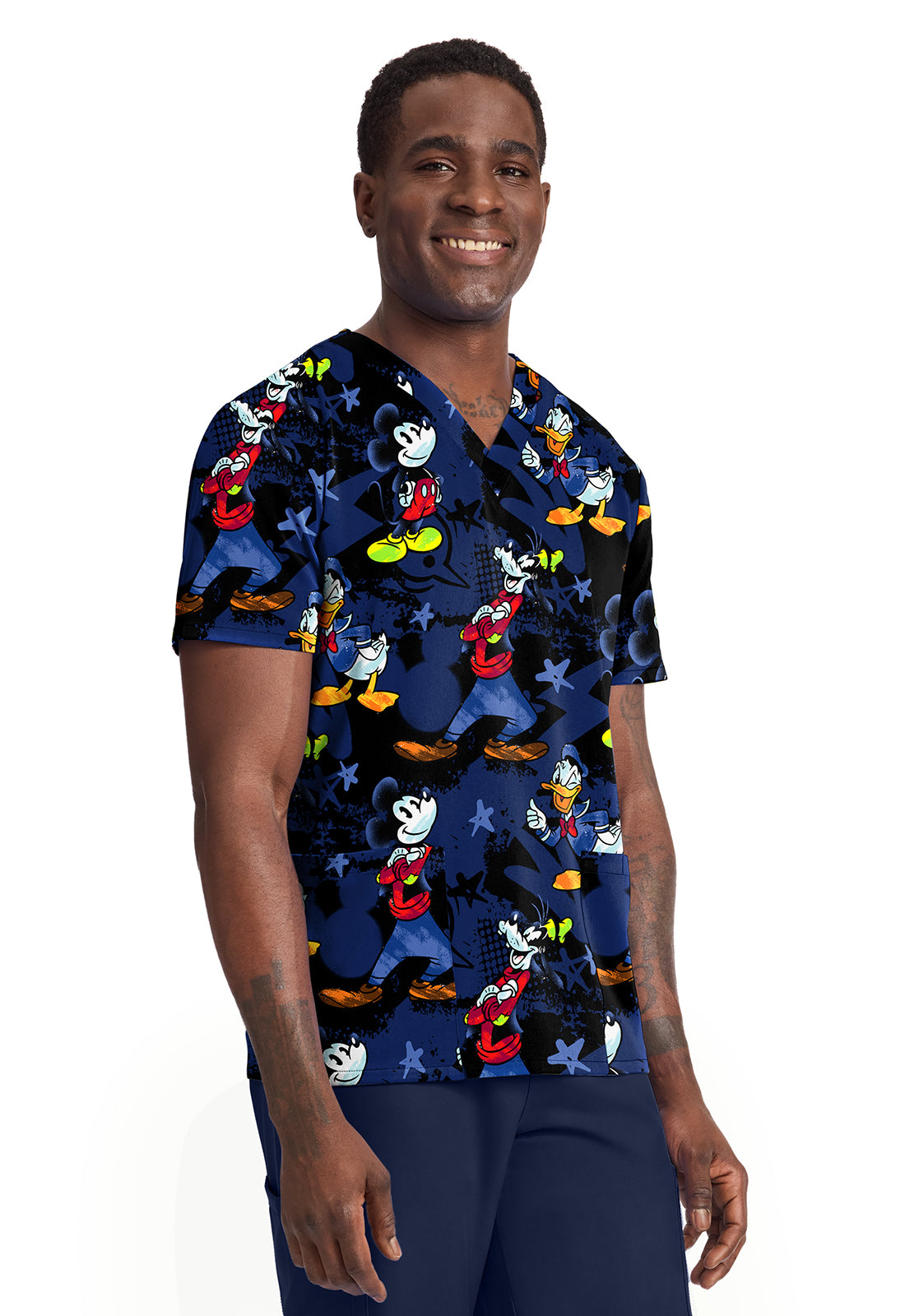 Polera clínica hombre Tooniforms Estampada MKZB TF788, vista trasera - Uniformes Clínicos Sami