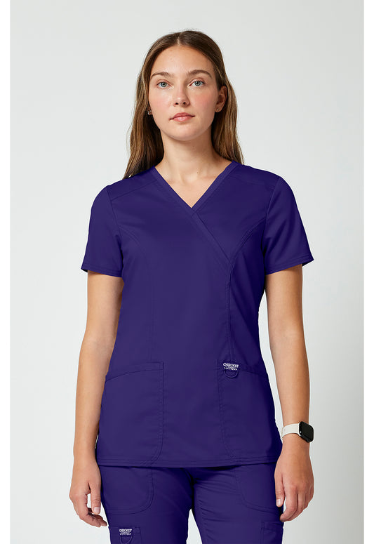Polera clínica mujer Cherokee Revolution Workwear WW610, detalle 6 - Uniformes Clínicos Sami