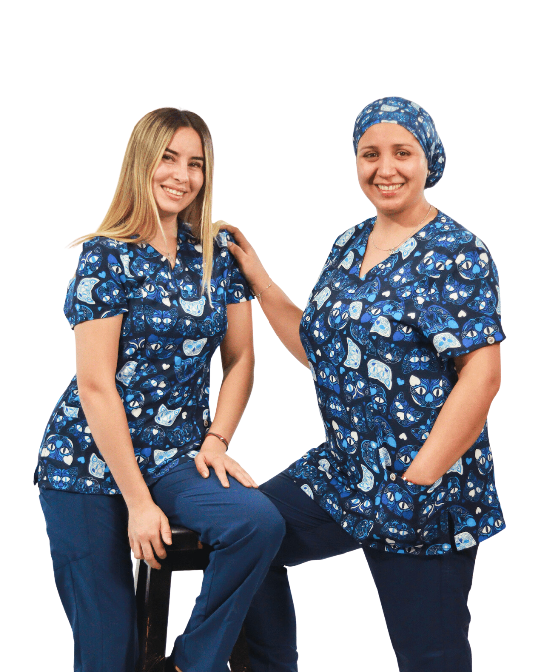 Polera clínica mujer Gatos Azules Estampados - Uniformes Clínicos Sami