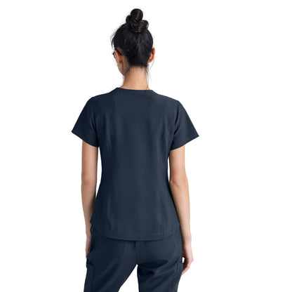 Polera clínica mujer Grey's Anatomy Evolve GSST180, vista trasera - Uniformes Clínicos Sami