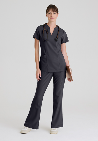 Polera clínica mujer Grey's Anatomy GSST298, detalle 4 - Uniformes Clínicos Sami
