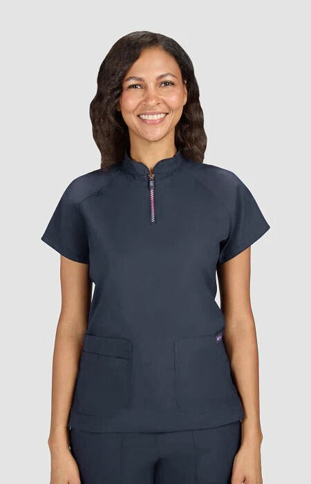 Polera clínica mujer gris oscuro Koi Lite Rena 1130L - Uniformes Clínicos Sami