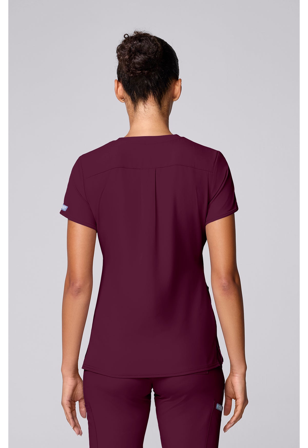 COLOR:burdeo