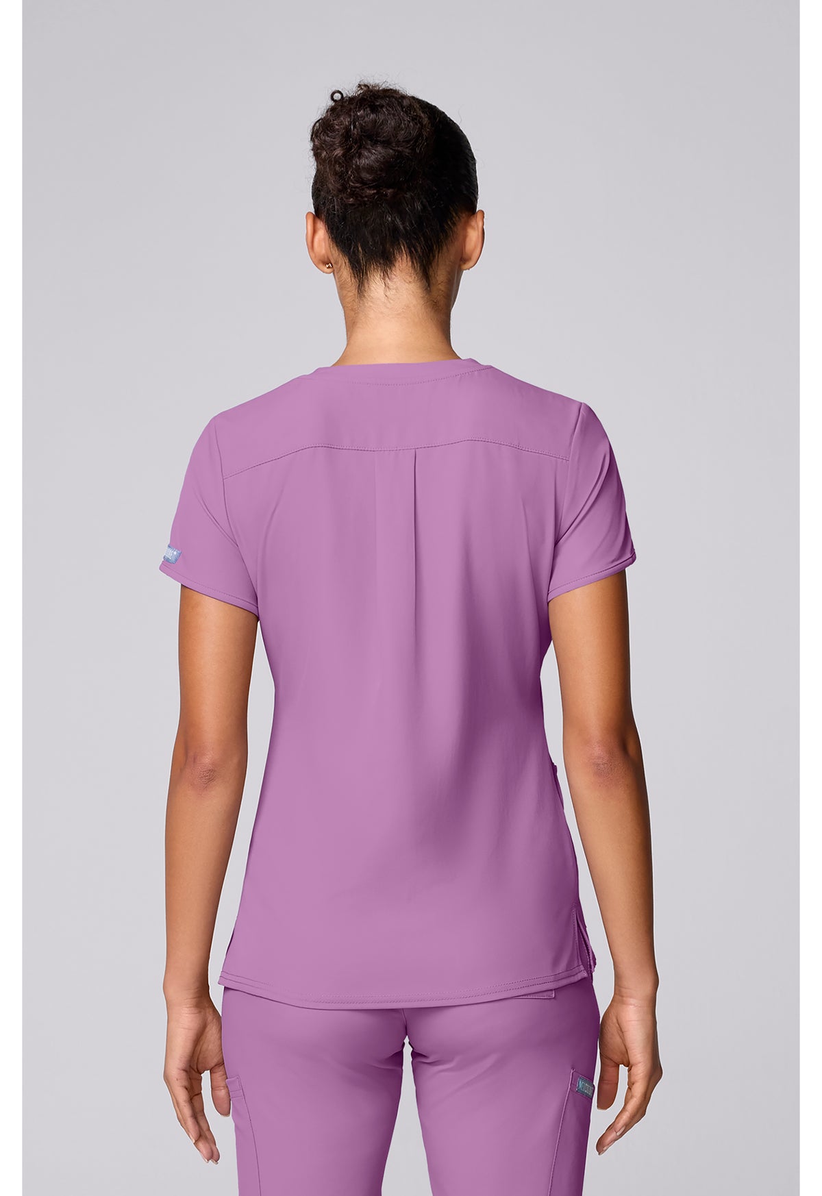 COLOR:LILA