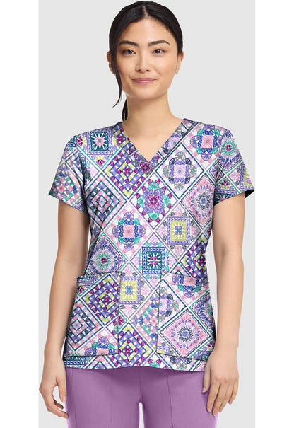 Polera clínica mujer Med Couture estampada CYDA MC8564 - Uniformes Clínicos Sami