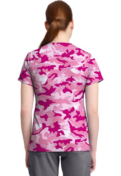 Polera clínica mujer Med Couture Estampada FCFY MC632, detalle 3 - Uniformes Clínicos Sami