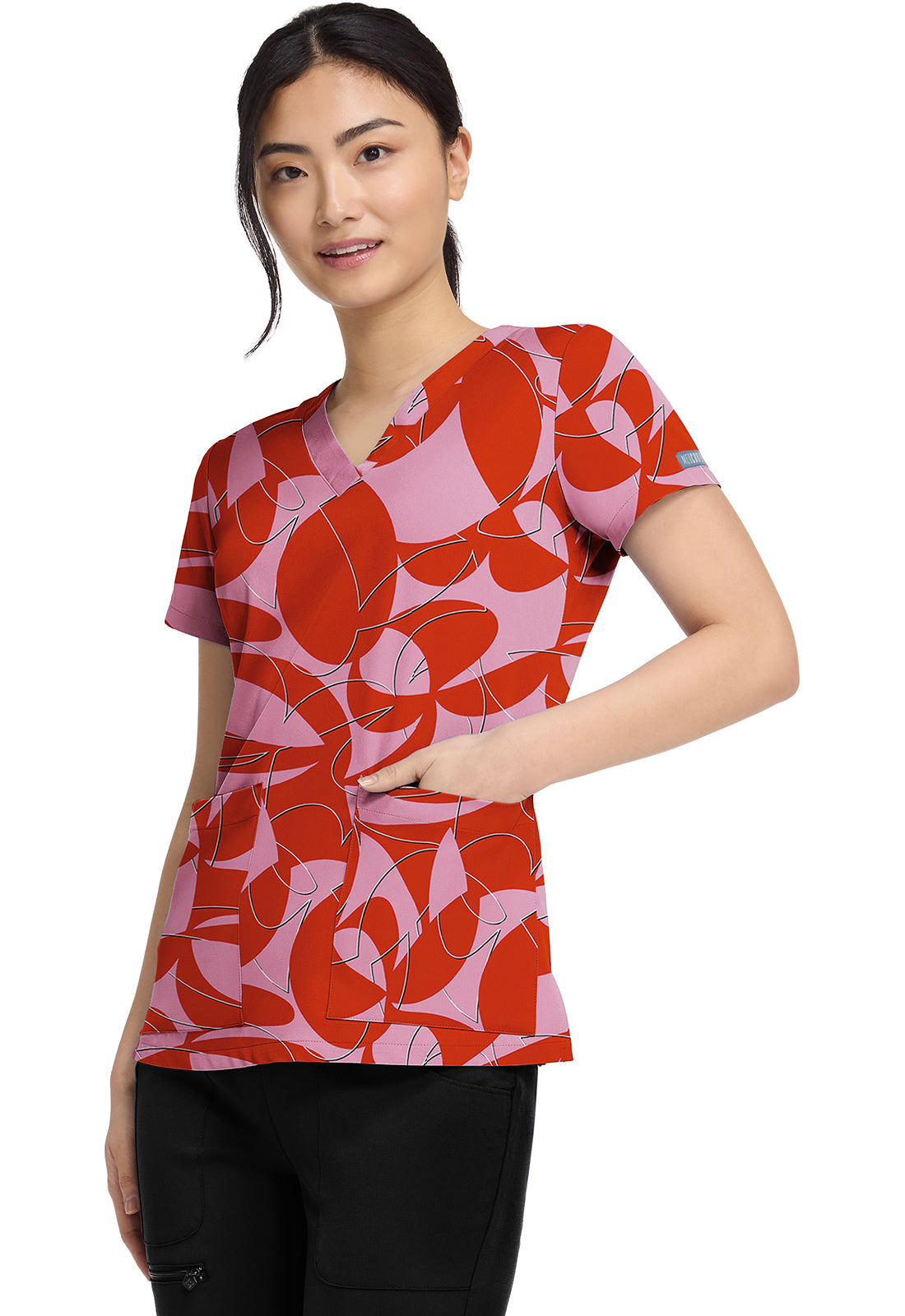 Polera clínica mujer Med Couture estampada HPSH MC8564, vista trasera - Uniformes Clínicos Sami