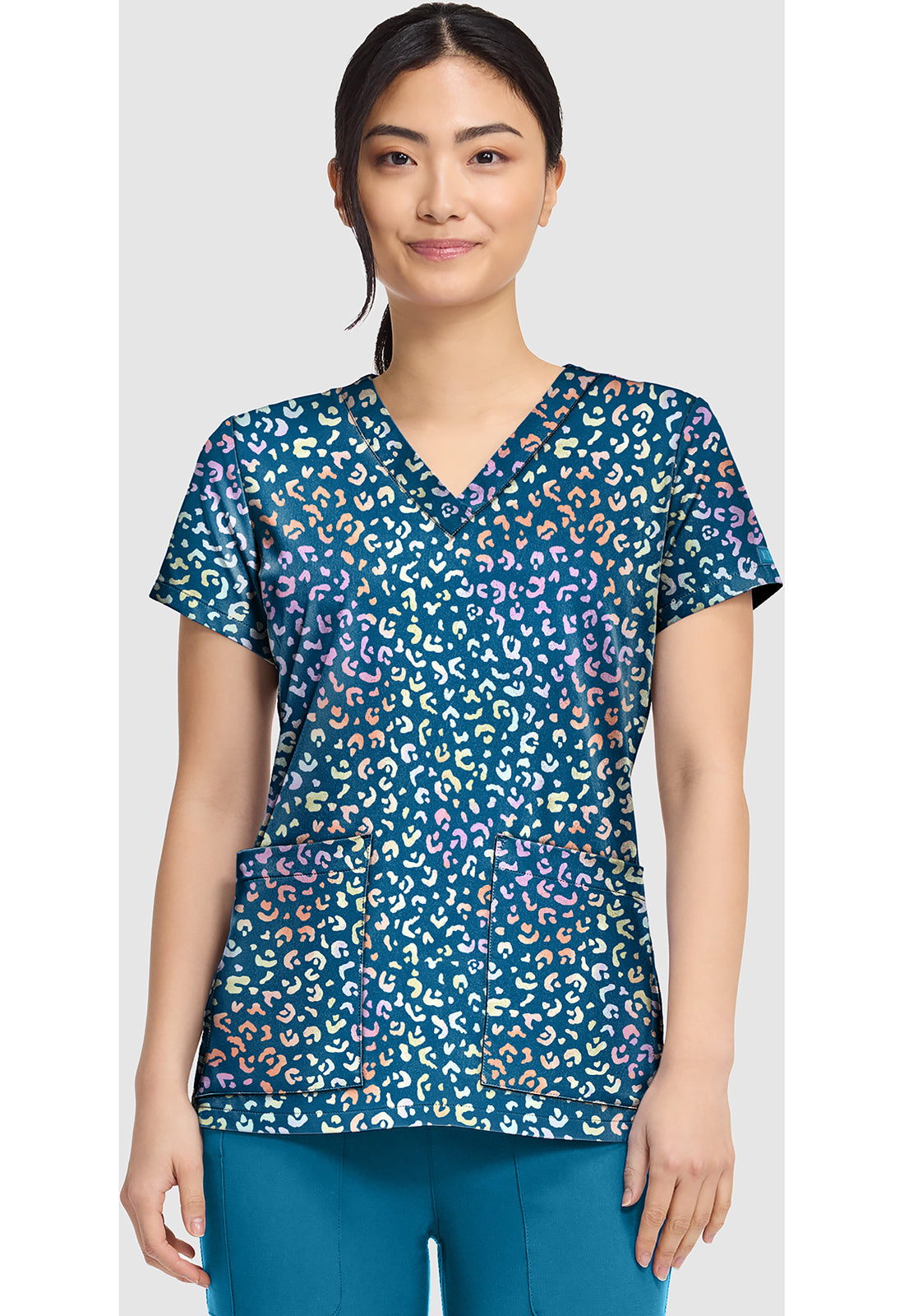 Polera clínica mujer Med Couture estampada MLCC MC8564 - Uniformes Clínicos Sami