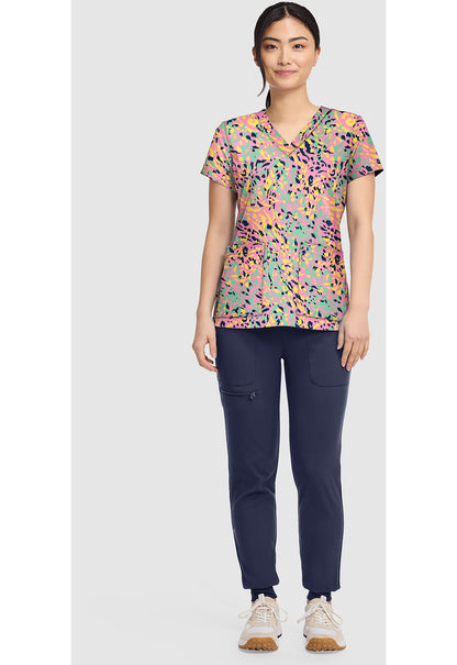 Polera clínica mujer Med Couture estampada TTFT MC8564, detalle 2 - Uniformes Clínicos Sami