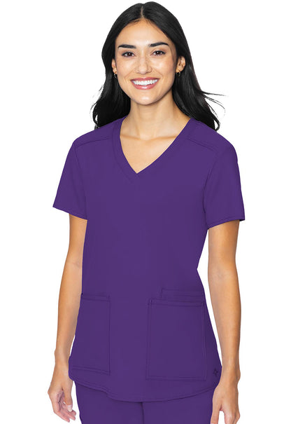 Polera clínica mujer Med Couture Insight MC2411, detalle 30 - Uniformes Clínicos Sami