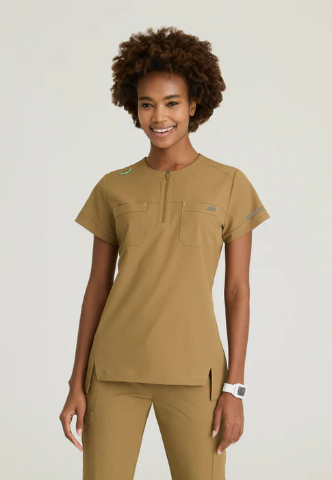 Polera clínica mujer Skechers by Barco Ripstop SKT284, detalle 2 - Uniformes Clínicos Sami
